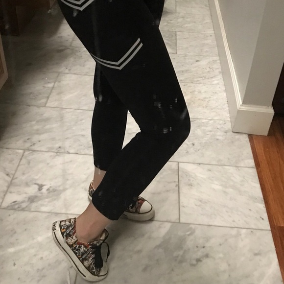 Converse sneakers beautiful color size 5.5 - Picture 3 of 4